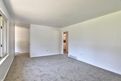 7720 Irvington Ave, Dayton, OH 45415 - photo 4