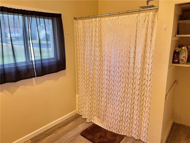 Large Full Updated Bathroom