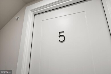 1307 N Scott St unit 5, Wilmington, DE 19806 - photo 3