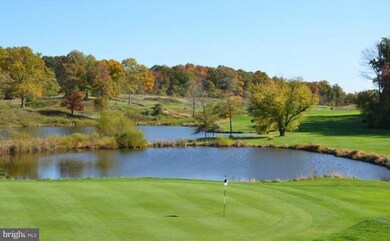 35190 Tate Ct, Round Hill, VA 20141 - photo 2