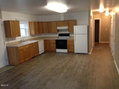 536 SE Neptune Ave, Lincoln City, OR 97367 - photo 4