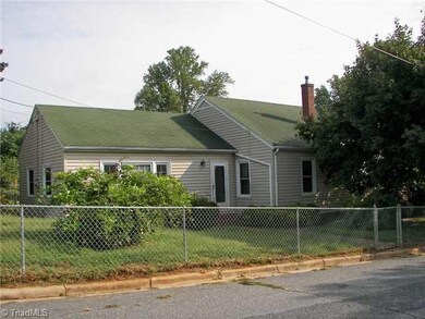 203 Bossong Dr, Asheboro, NC 27205 - photo 2