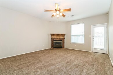 unlisted-address, Denton, TX 76210 - photo 6