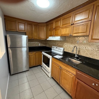 29 Gordon St unit 107, Framingham, MA 01702 - photo 6