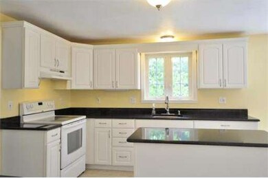 19 Diamond Hill Dr, Pelham, NH 03076 - photo 6