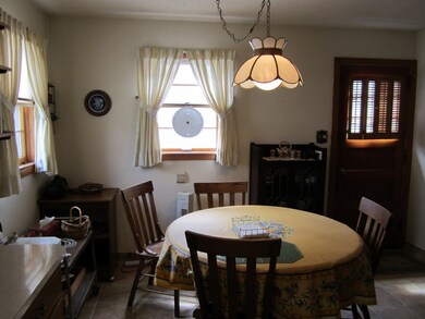 Dining Room<|><|>