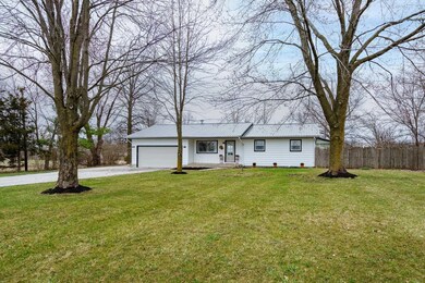 13838 Hamilton Rd, Roanoke, IN 46783 - photo 3
