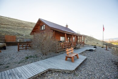 Boardwalks to front door