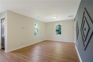 551 Valley Hill Rd SE unit A, Riverdale, GA 30274 - photo 6