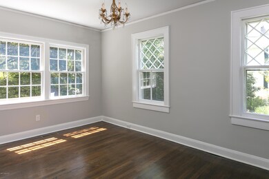 2 Tower Ln, Old Greenwich, CT 06870 - photo 5