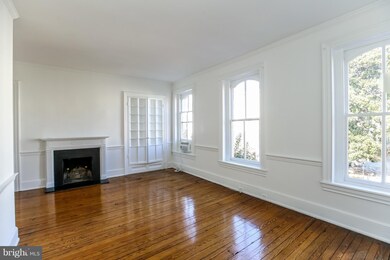 3226 N St NW, Washington, DC 20007 - photo 2