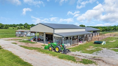 836 Reck Rd, Wilson, OK 73463 - photo 4