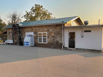 9 Oak St, Ravenden Springs, AR 72460 - photo 2