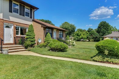 978 Sids Ct Brick NJ 08724 USA-print-004