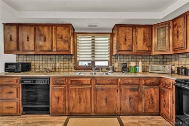 1223 Payne Ave, North Tonawanda, NY 14120 - photo 5