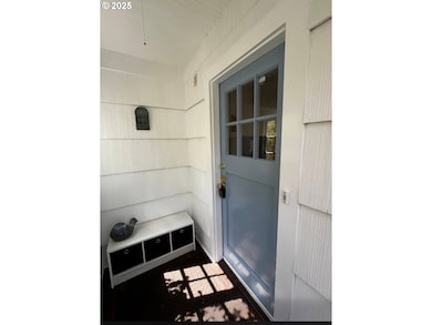 2014 E St, Vancouver, WA 98663 - photo 3