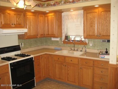 kitchen- (1) (640x480)