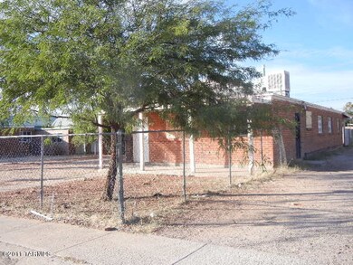 4549 E 17th St, Tucson, AZ 85711 - photo 3