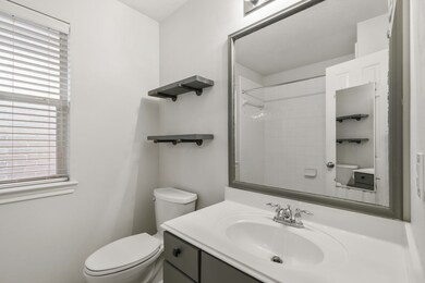 15830 Collinsville Dr, Tomball, TX 77377 - photo 5