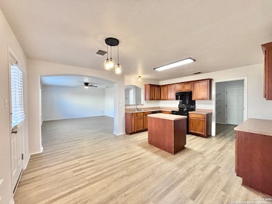 6414 Royal Ridge, San Antonio, TX 78239 - photo 7