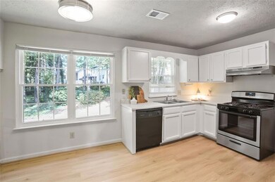 615 Barrington Way, Roswell, GA 30076 - photo 6