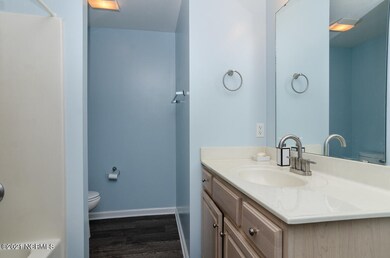 615 Spencer Farlow Unit 12-4