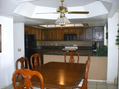 Dining rm