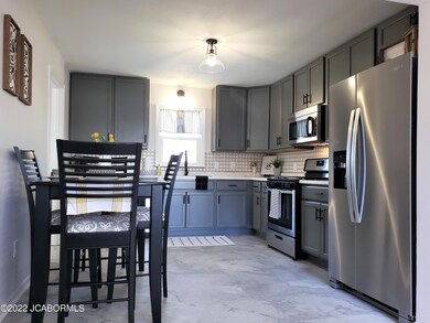 107 E Chestnut St, Fulton, MO 65251 - photo 5