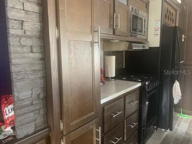 9350 Grizzly Bear Ln, Weeki Wachee, FL 34613 - photo 2