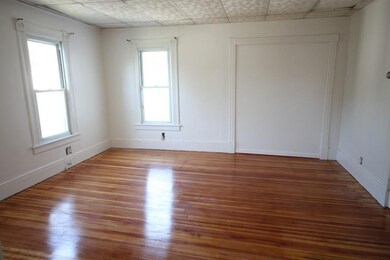 73 Chapin St, Chicopee, MA 01013 - photo 5