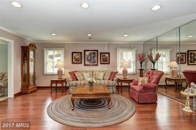 4114 Wakefield Ln, Bowie, MD 20715 - photo 4