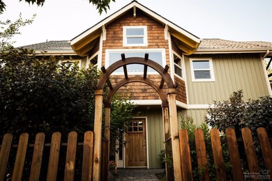 65145 Smokey Butte Dr, Bend, OR 97703 - photo 7