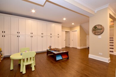 230 N Elm Ave, Elmhurst, IL 60126 - photo 6