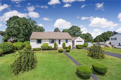 37 W Arch St, Pawcatuck, CT 06379 - photo 6