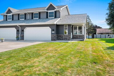 978 Saint Anthony Dr unit 2, de Pere, WI 54115 - photo 2