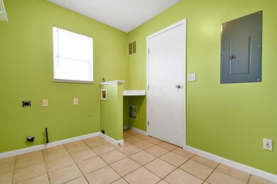 4635 Cadmus Drive Columbus Ohio-5