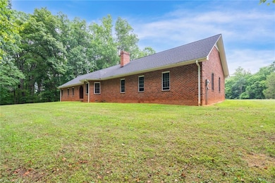 230 Marshall Smith Rd, Colfax, NC 27235 - photo 4