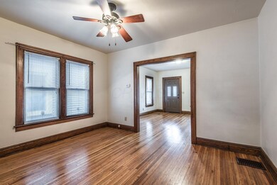 141 Blake Ave 013