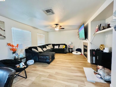 2215 Dune Place, Stockton, CA 95206 - photo 5