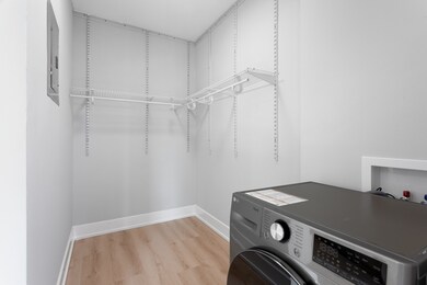 1634 W Howard St unit 214, Chicago, IL 60626 - photo 6