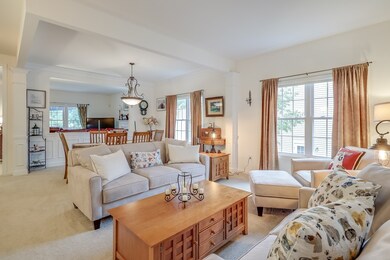 55 Champlain Cir, Plymouth, MA 02360 - photo 5