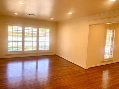 8936 Pado St, Houston, TX 77055 - photo 4