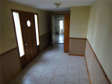 382 Parklane Dr, Woodville, OH 43469 - photo 3