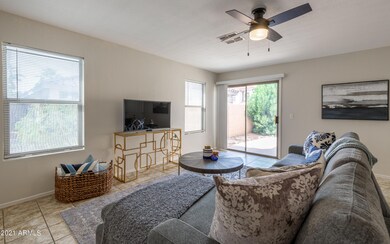 living room4