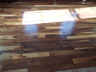 531 N 9th St, Allentown, PA 18102 - photo 7