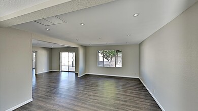 2260 E Enrose St, Mesa, AZ 85213 - photo 4