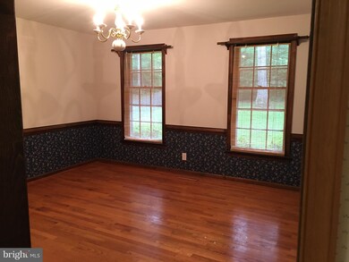 113 Enfield Dr, Stafford, VA 22556 - photo 4