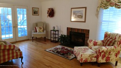 Living Room with Gas Fireplace