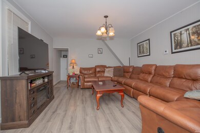 543 E 10th St, Mount Vernon, IN 47620 - photo 2