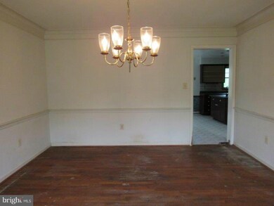 7719 Lake Glen Dr, Glenn Dale, MD 20769 - photo 6